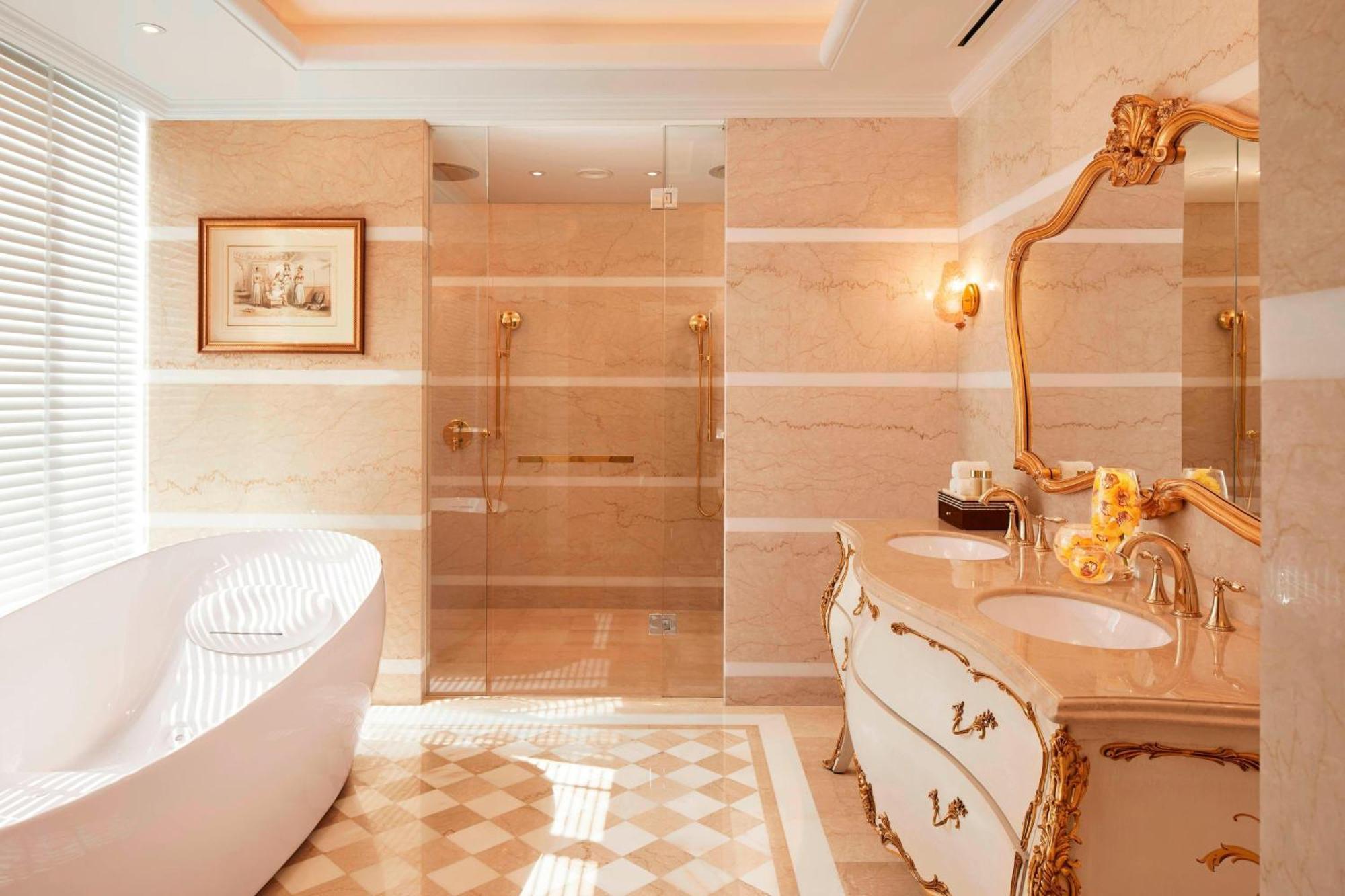 The Ritz-Carlton, Pune Eksteriør bilde