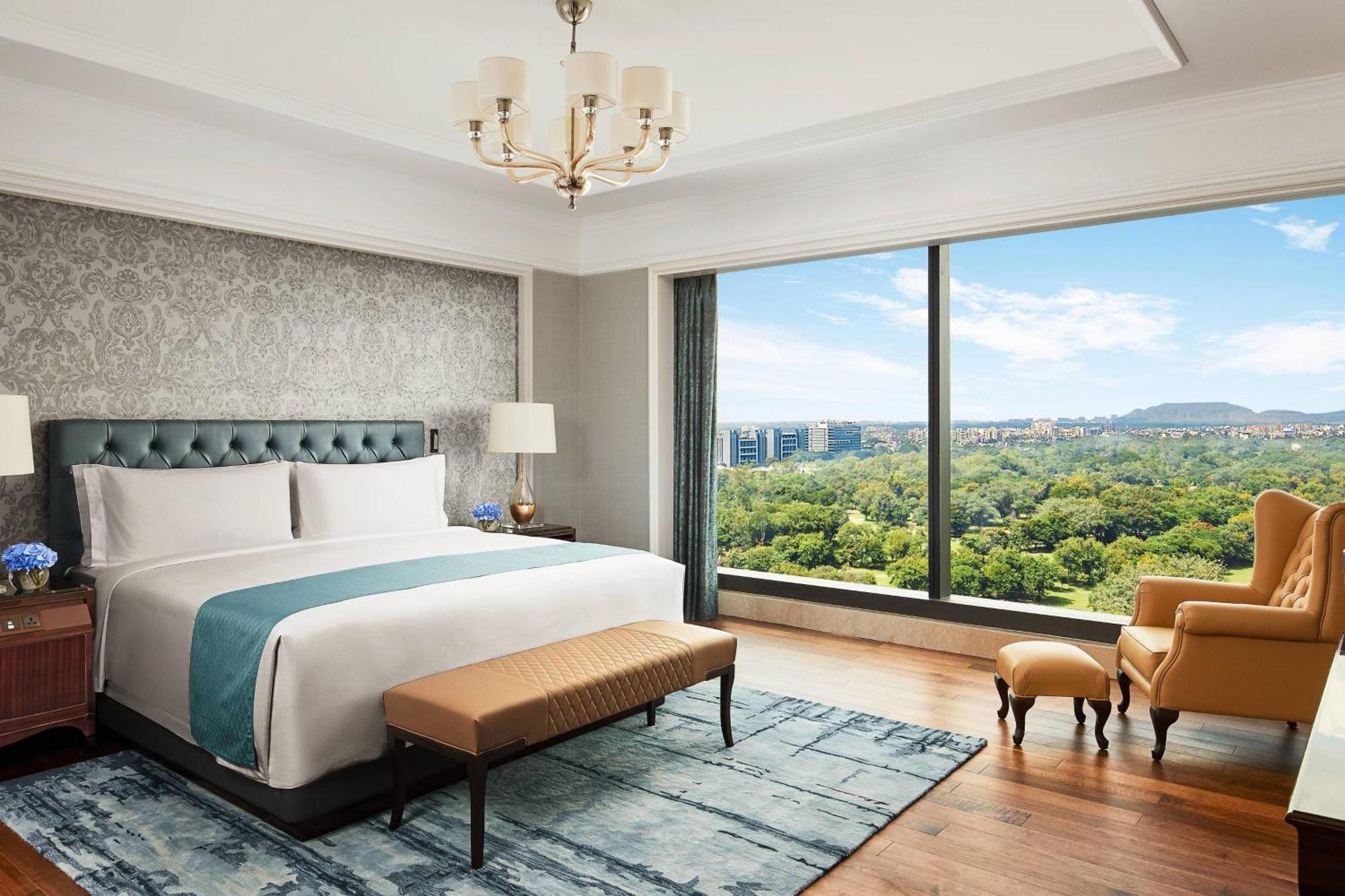 The Ritz-Carlton, Pune Eksteriør bilde