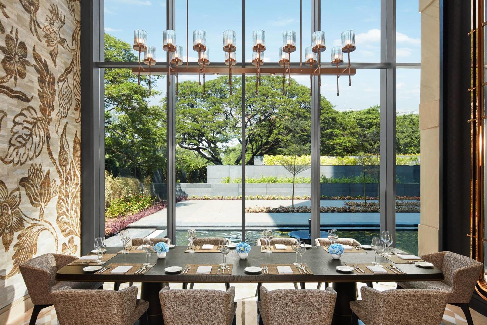 The Ritz-Carlton, Pune Eksteriør bilde