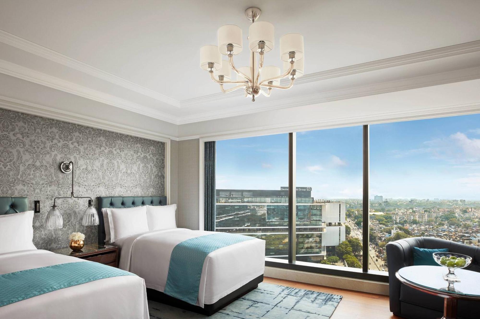 The Ritz-Carlton, Pune Eksteriør bilde