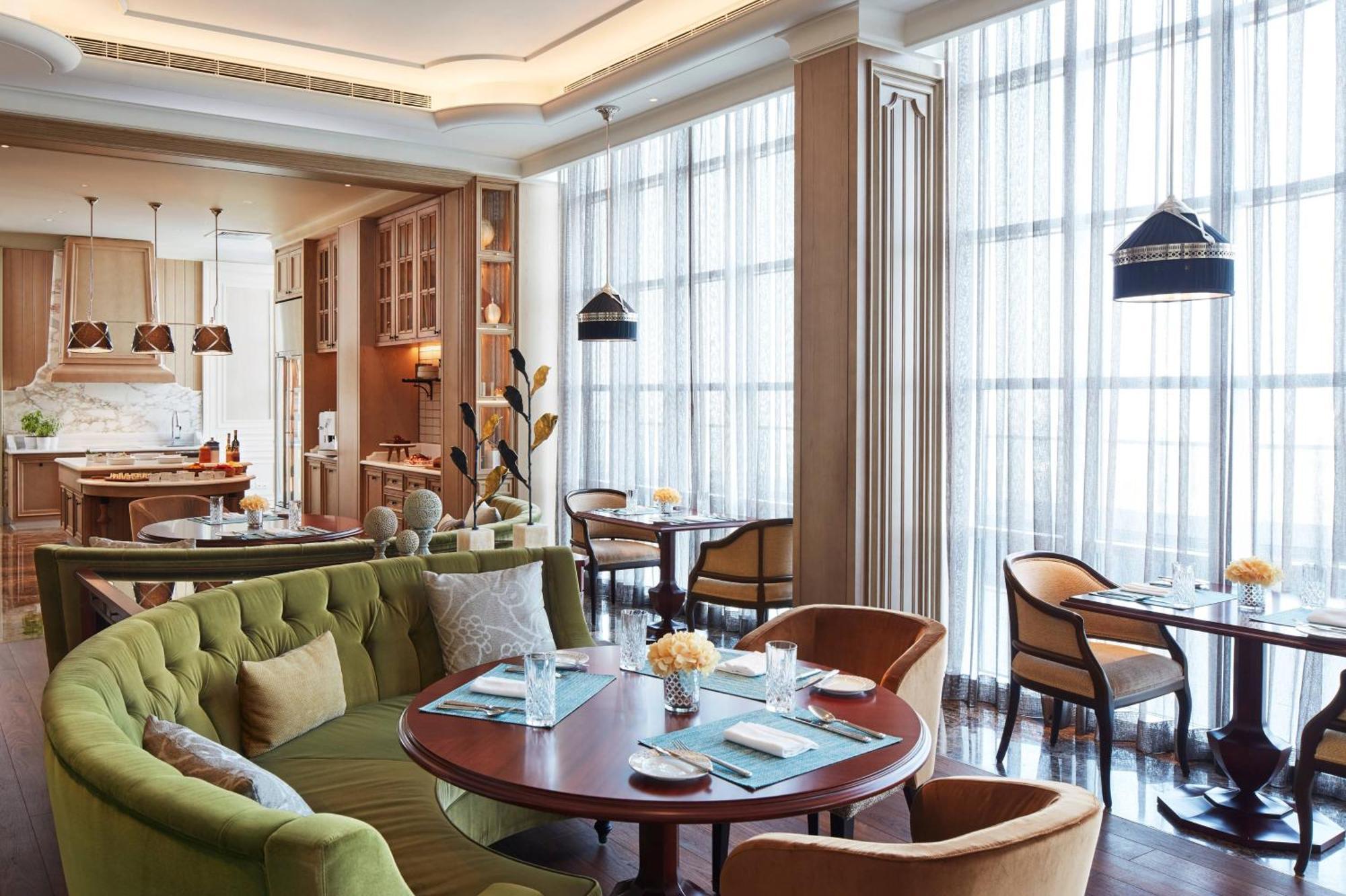 The Ritz-Carlton, Pune Eksteriør bilde