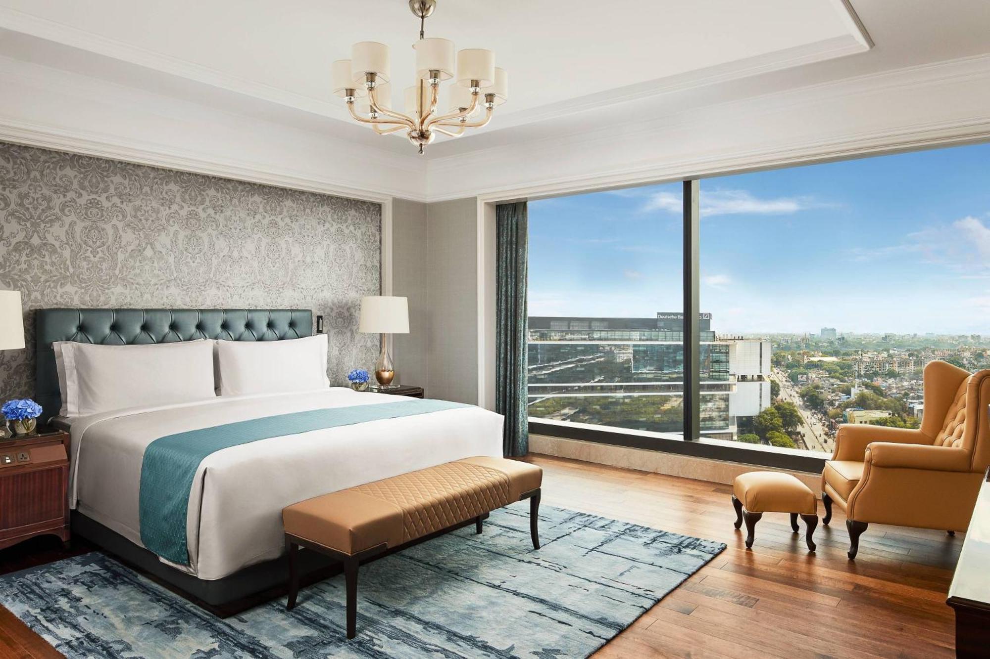 The Ritz-Carlton, Pune Eksteriør bilde
