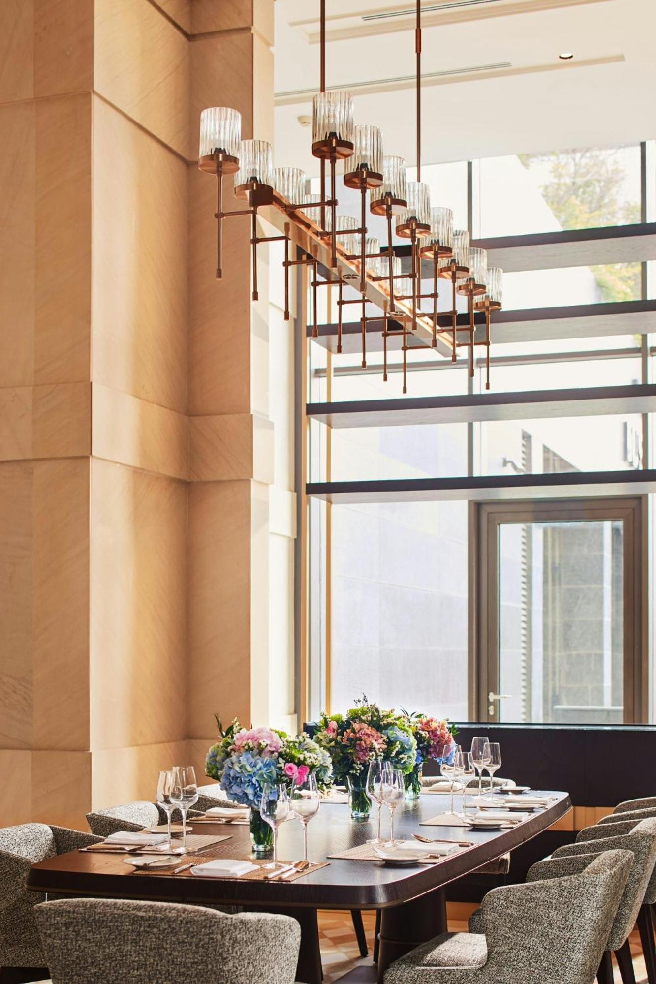 The Ritz-Carlton, Pune Eksteriør bilde